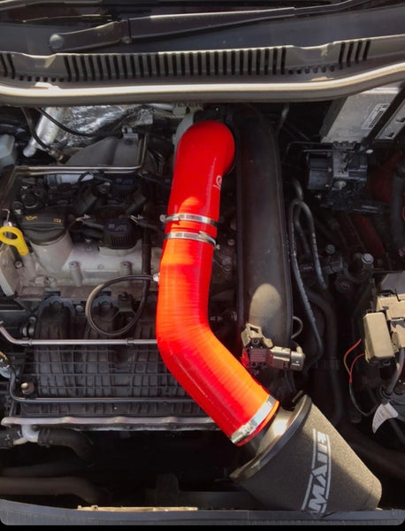 EA211 Intake seen here fitted to the 1.2tsi engine in red